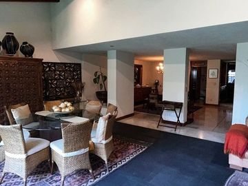 Casa en Venta en Chapalita. Excelente!