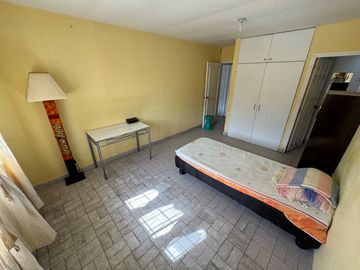 En venta casa de 3 dormitorios en Girasoles de Santa Cecilia en Ceibos.