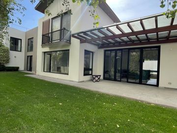 Hermosa casa en venta, bosques de angelopolis