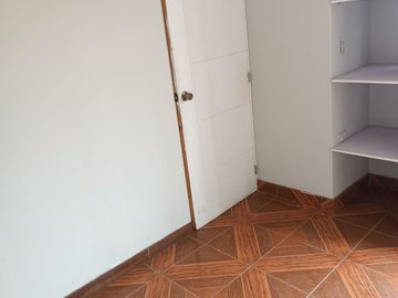 Vendo Bonito Departamento Piso 4 Urb San German Smp