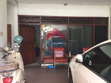 Rumah Dijual di Jakarta Selatan, Komplek Lamandau