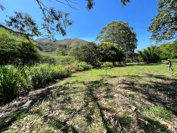 Terreno en venta en Vilcabamba sector Moyococha