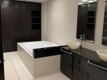 VENTA CASA EN CONDOMINIO LOMAS DE ANGELÓPOLIS I PUEBLA CAS_4742 PUE/GC