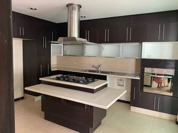VENTA CASA EN CONDOMINIO LOMAS DE ANGELÓPOLIS I PUEBLA CAS_4742 PUE/GC