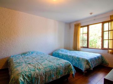 VENTA DE CASA EN BAÑOS DEL INCA,LAGUNA SECA CAJAMARCA