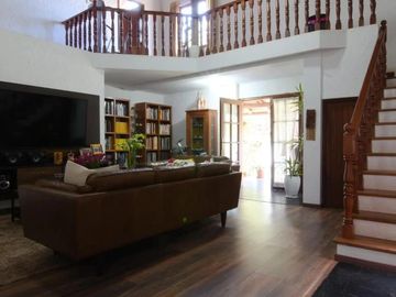VENTA DE CASA EN BAÑOS DEL INCA,LAGUNA SECA CAJAMARCA