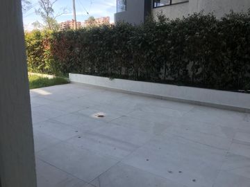 Vendo Departamento Dúplex de 290  m2 en La González Suárez.