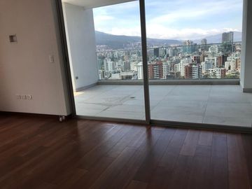 Vendo Departamento Dúplex de 290  m2 en La González Suárez.