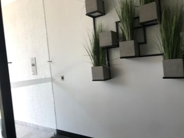 Vendo Departamento Dúplex de 290  m2 en La González Suárez.