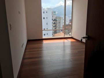 Vendo Departamento Dúplex de 290  m2 en La González Suárez.