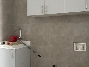 Vendo Departamento Dúplex de 290  m2 en La González Suárez.