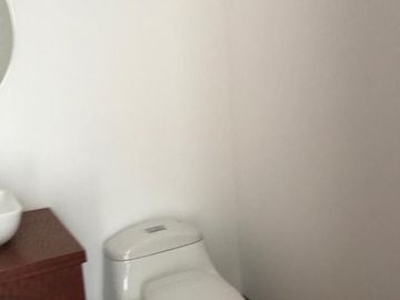 Vendo Departamento Dúplex de 290  m2 en La González Suárez.