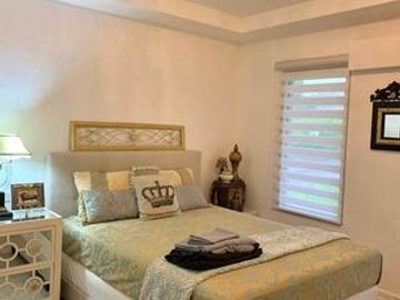 6BR Rest House For Sale in Splendido Taal Tagaytay