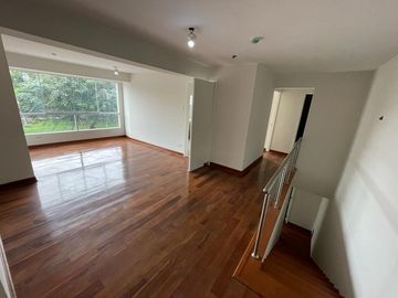 ¡NO PAGA ALCABALA! Departamento Duplex de Estreno frente a parque en San Borja