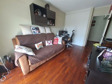 Vendo Departamento En 1 Piso - Casuarinas Sur -