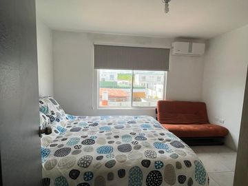 CASA EN VENTA, SANTA ELENA SECTOR PUNTA BLANCA, URB. RADISSON BLU, $150.000 NEGOCIABLES.
