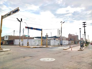 VENTA DE TERRENO EN ARTEMIO MOLINA CHINCHA ALTA