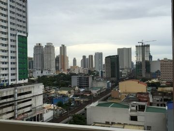 CITYLAND: The Manila Residences Tower 2 (1-bedroom ready for occupancy)