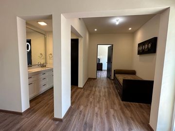 SE VENDE CASA EN La Rioja Poniente Modelo Treviana