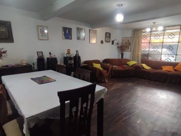 se vende casa 210m2 la molina