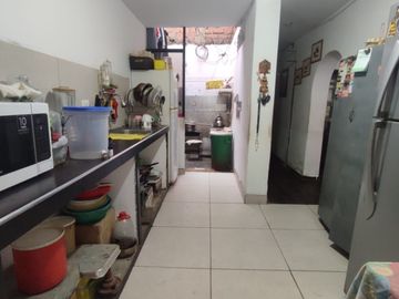 se vende casa 210m2 la molina