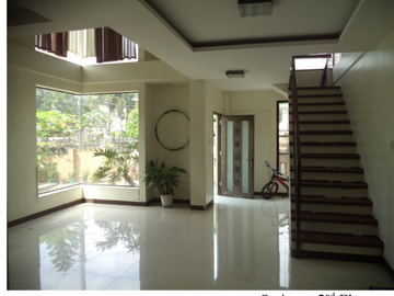 Filinvest Homes East House and Lot For Sale 4 bedrooms