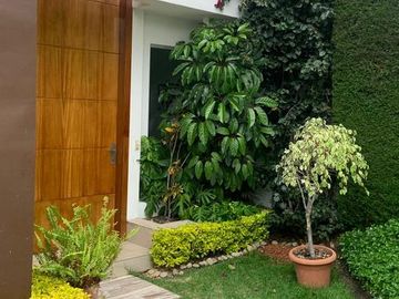 CASA DE VENTA URBANIZACION PRIVADA 4 DORMITORIOS, SECTOR TANDA