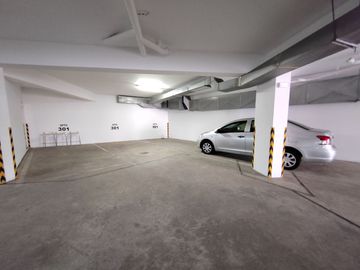 Flat Primer Piso con Terraza - 277 m² - Salida a Parque El Olivar - San Isidro
