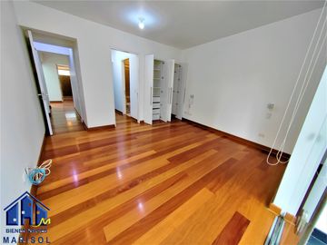 Flat Primer Piso con Terraza - 277 m² - Salida a Parque El Olivar - San Isidro