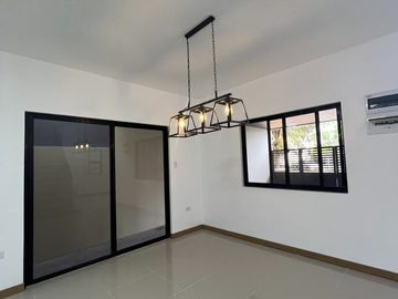 150sqm House and lot For sale (Ready For Occupancy) with 4 Bedrooms, 2 Garage in Greenwoods Pasig City (PH2823)