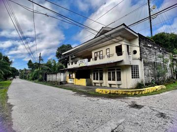 CONTEMPORARY COLONIAL HOUSE & LOT,  8 SPACIOUS BRs, 7 BATH/TOILET, SITUATED AT THE HEART OF VALENCIA, DUMAGUETE, NEGROS ORIENTAL, PHILIPPINES