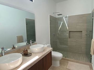 Casas de lujo en venta al norte de Mérida en Temozon, a minutos de la Isla y principales avenidas de la ciudad