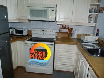 Departamento Frente Al Mar de Venta en Playas, Carabelas de Colon 2 Dorm.