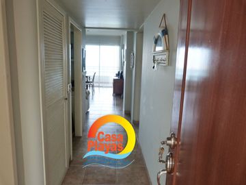 Departamento Frente Al Mar de Venta en Playas, Carabelas de Colon 2 Dorm.