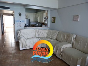 Departamento Frente Al Mar de Venta en Playas, Carabelas de Colon 2 Dorm.