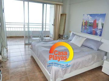 Departamento Frente Al Mar de Venta en Playas, Carabelas de Colon 2 Dorm.