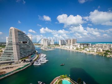 Departamento en venta en marina condos, Puerto Cancún Quintana Roo.