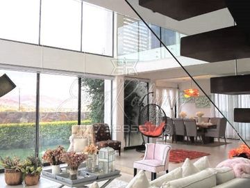 CASA EN VENTA, MUY NEGOCIABLE, 4 REC 1 EN PLANTA BAJA, LOMAS DEL MOLINO, TERRENO EXCEDENTE