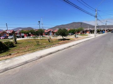 Linda Casa en Condominio Florida, La Serena.