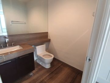 Penthouse 4BR Unit at The Proscenium Rockwell (Kirov Tower)