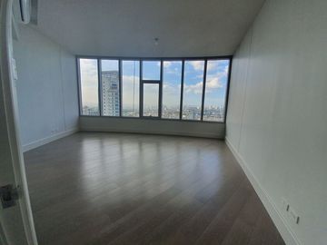 Penthouse 4BR Unit at The Proscenium Rockwell (Kirov Tower)