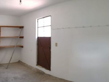 CASA EN VENTA CHAPULTEPEC ORIENTE - 6 REC A DOS CUADRAS BLVD GARCIA DE LEON