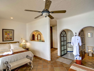 VENTA-Casa frente al Mar, El Delfin, Mazatlan, Sinaloa