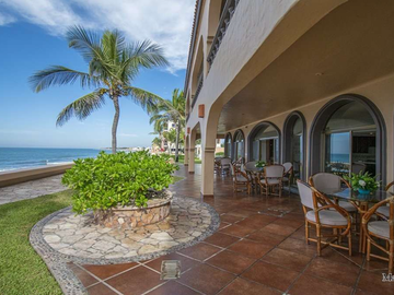 VENTA-Casa frente al Mar, El Delfin, Mazatlan, Sinaloa