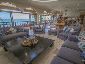 VENTA-Casa frente al Mar, El Delfin, Mazatlan, Sinaloa