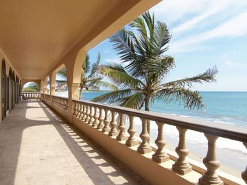 VENTA-Casa frente al Mar, El Delfin, Mazatlan, Sinaloa