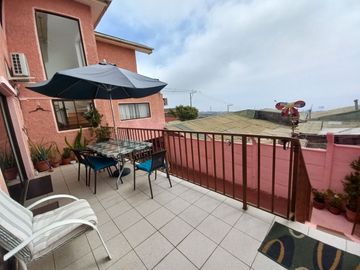 Valparaiso. ¨Preciosa casa de 200 m2 . Preciosa vista