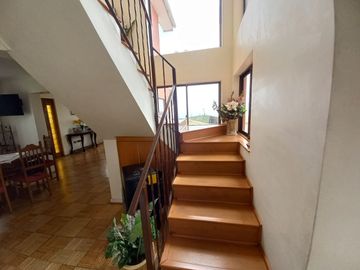 Valparaiso. ¨Preciosa casa de 200 m2 . Preciosa vista