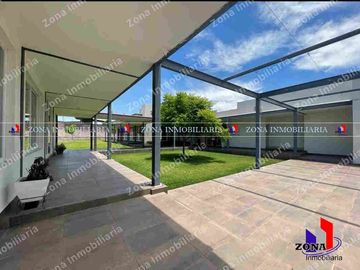 CASA EN VENTA EN RESIDENCIAL LOMBARDIA IRAPUATO