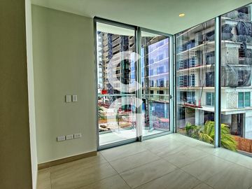 Departamento en Venta en Cancún en SLS Marina Beach Puerto Cancún con Terraza